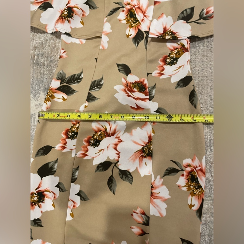 ViJo Couture Floral Pencil Dress, Size Medium- Runs Small Shoulder Shawl Detail - Picture 10 of 11